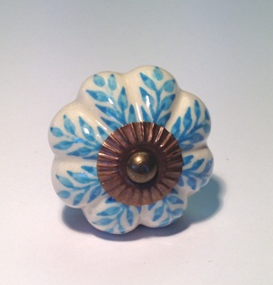 Harmony Leaf Knob Pulls & Knobs Style 4